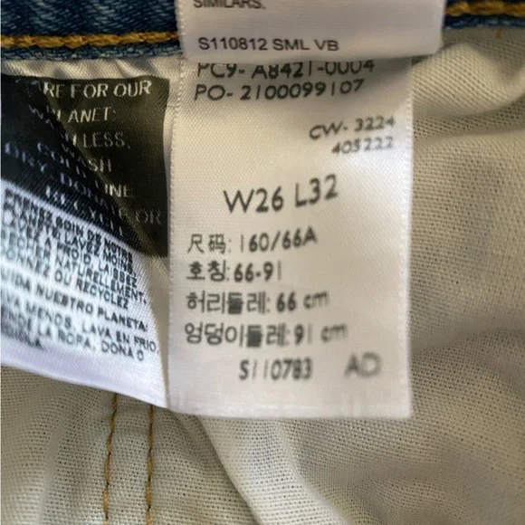 Levi's Women's Blue Jeans - Picture 6 of 6